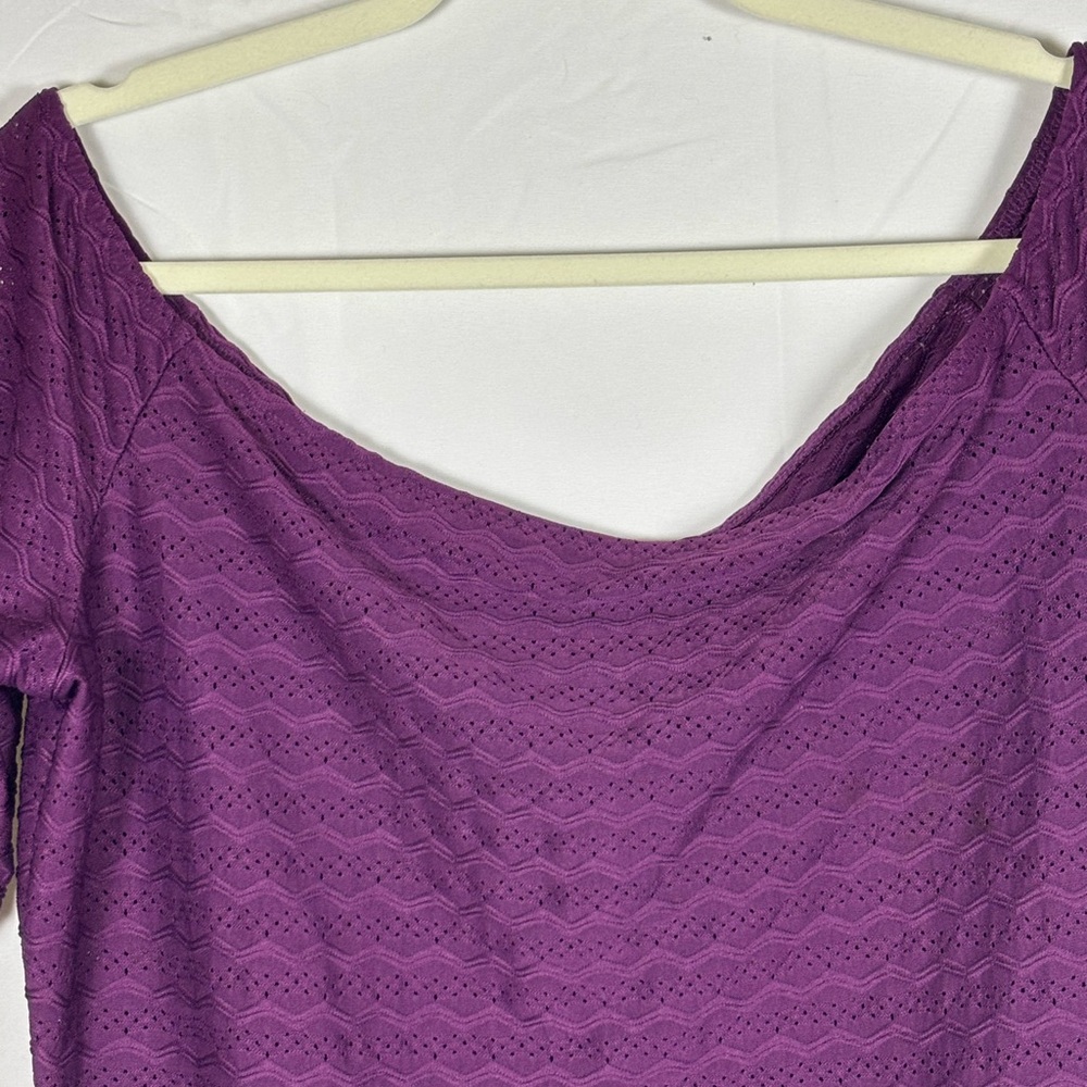 Guess Cropped Top Textured Magenta Purple- XL - Picture 4 of 9